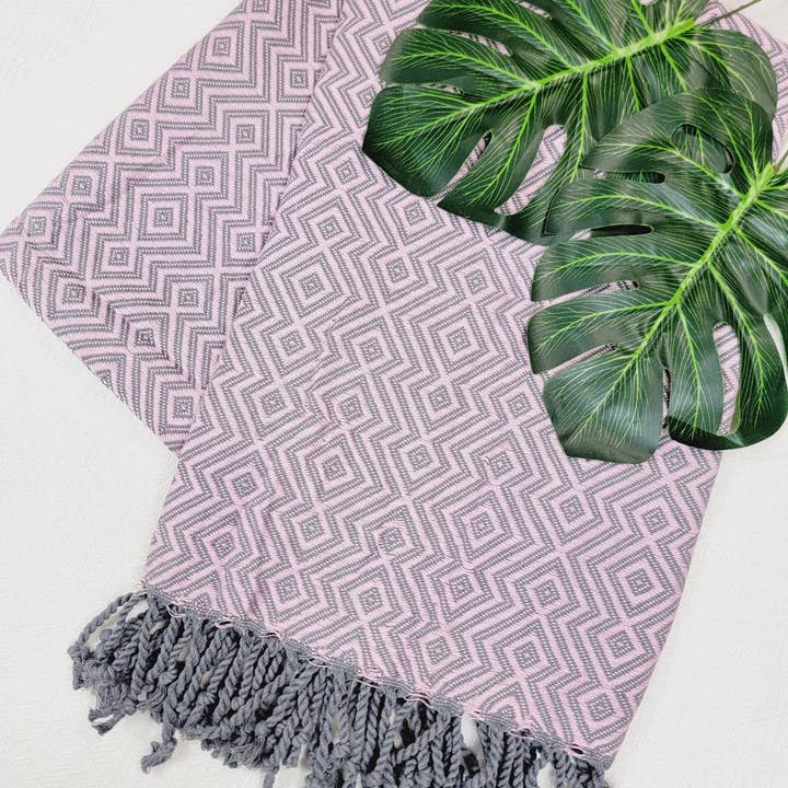 EBRU Home - Wholesale Beach Towel - Beach Towels quick dry, Beach Towels oversized bulk Turkish