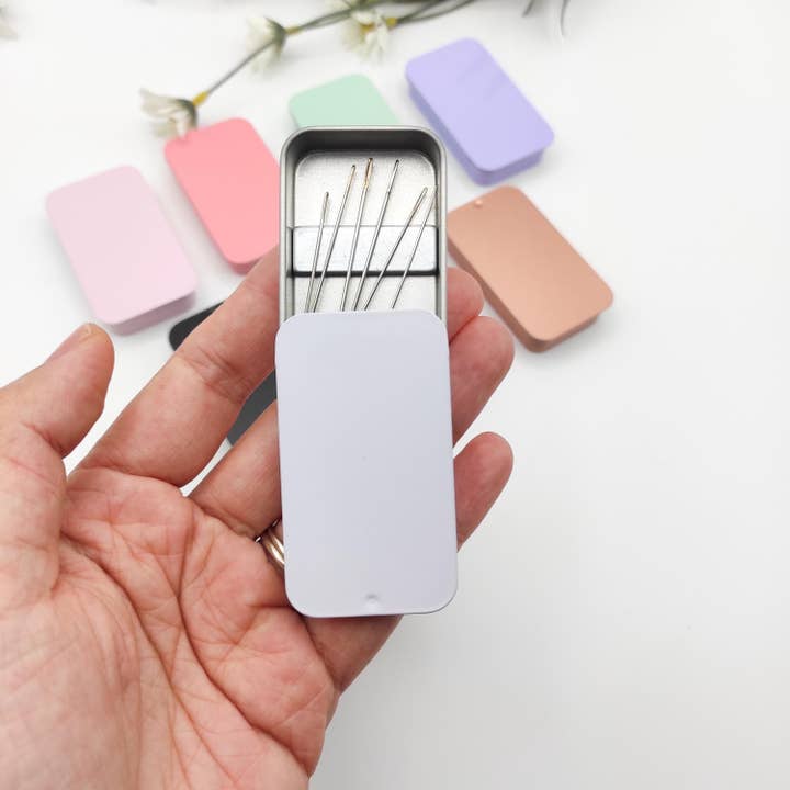 SCwholeworks - Wholesale Embroidery/Cross Stitch Supplies - Modern Style Small Magnetic Tin Needle Case - Crafting Essential