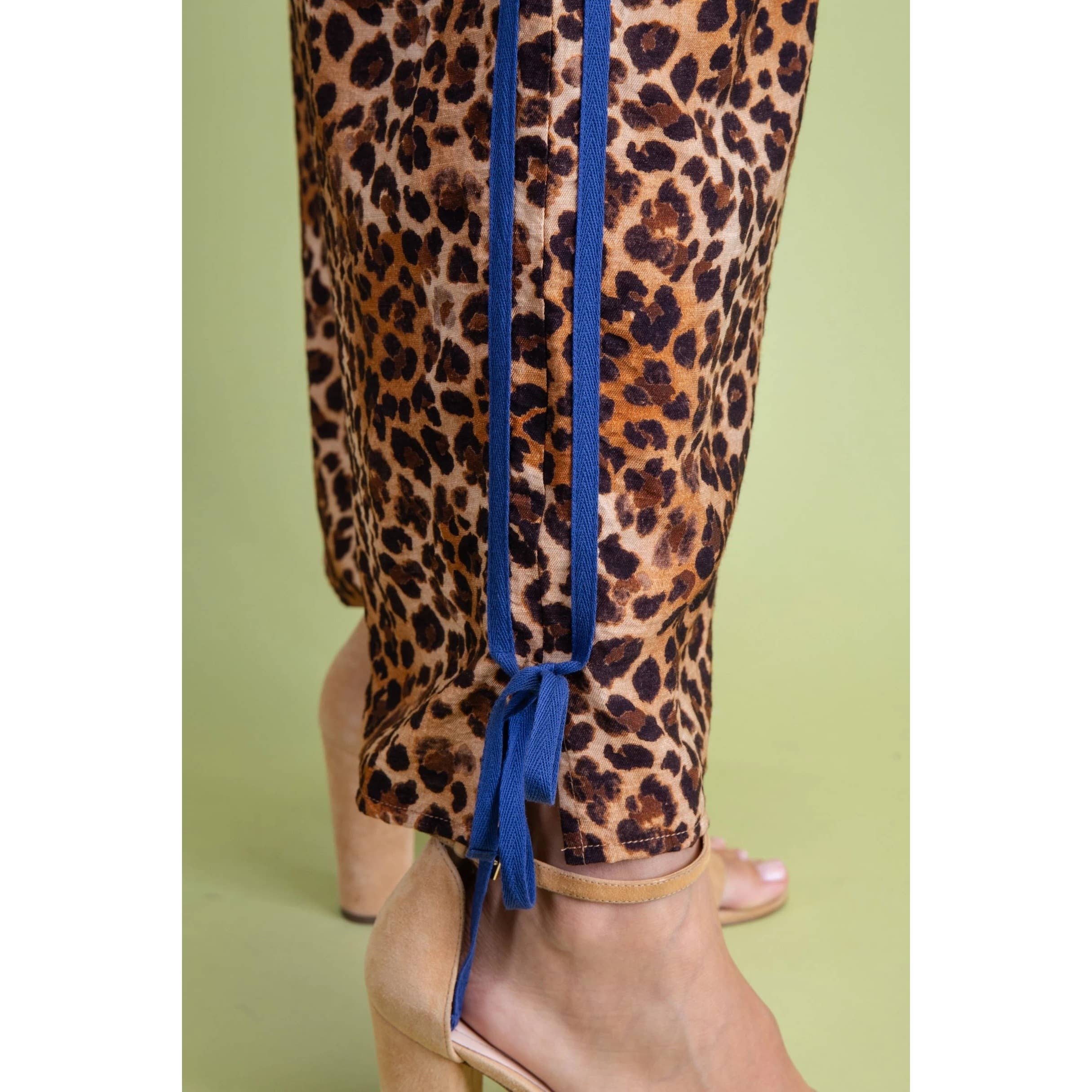 STYLE USA - Vendita all'ingrosso Pantalone - Donna - Pantaloni a stampa leopardata5