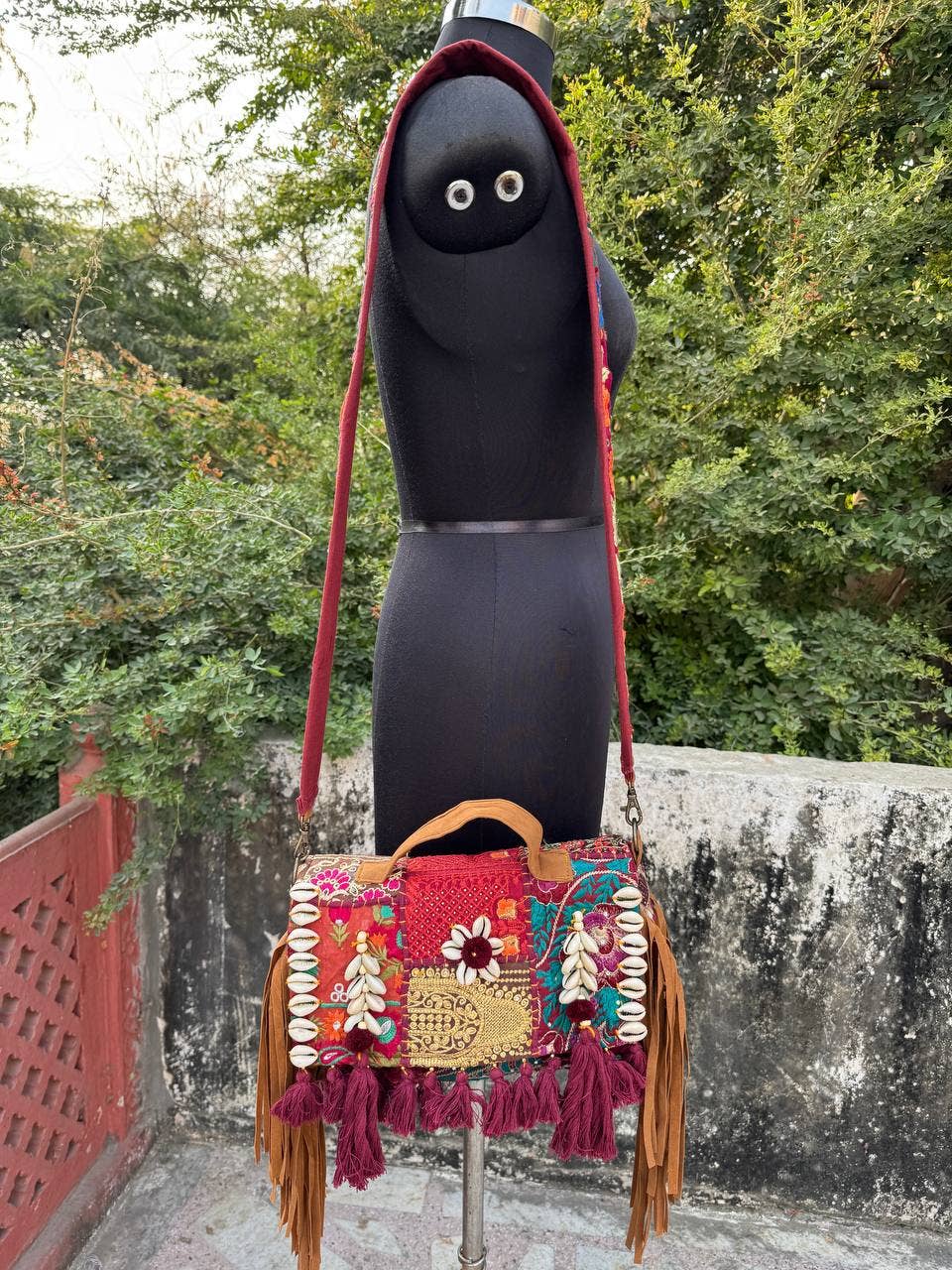 GYPSY STUDIO - Wholesale Shoulder Bag - Women's - Party Wear Bag Sequin Work Banjara Bags Embroidery Work Bag 1