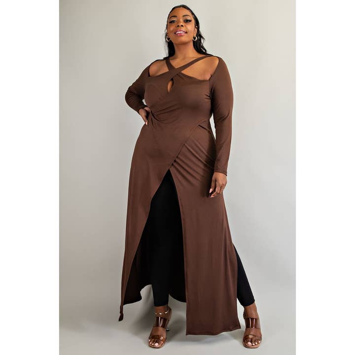 Curve Market - Wholesale Tunic - Women's - PLUS SIZE CRISS CROSS KEYHOLE CUT OUT LONG SLEEVE MAXI TOP