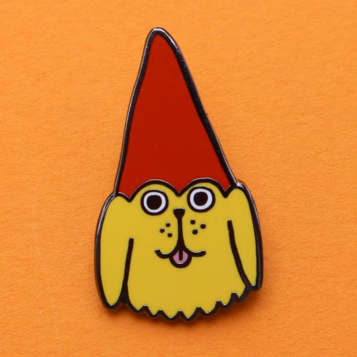 Gnome Dog Emaljestift for engroshandel hos Masha Fikhman Art