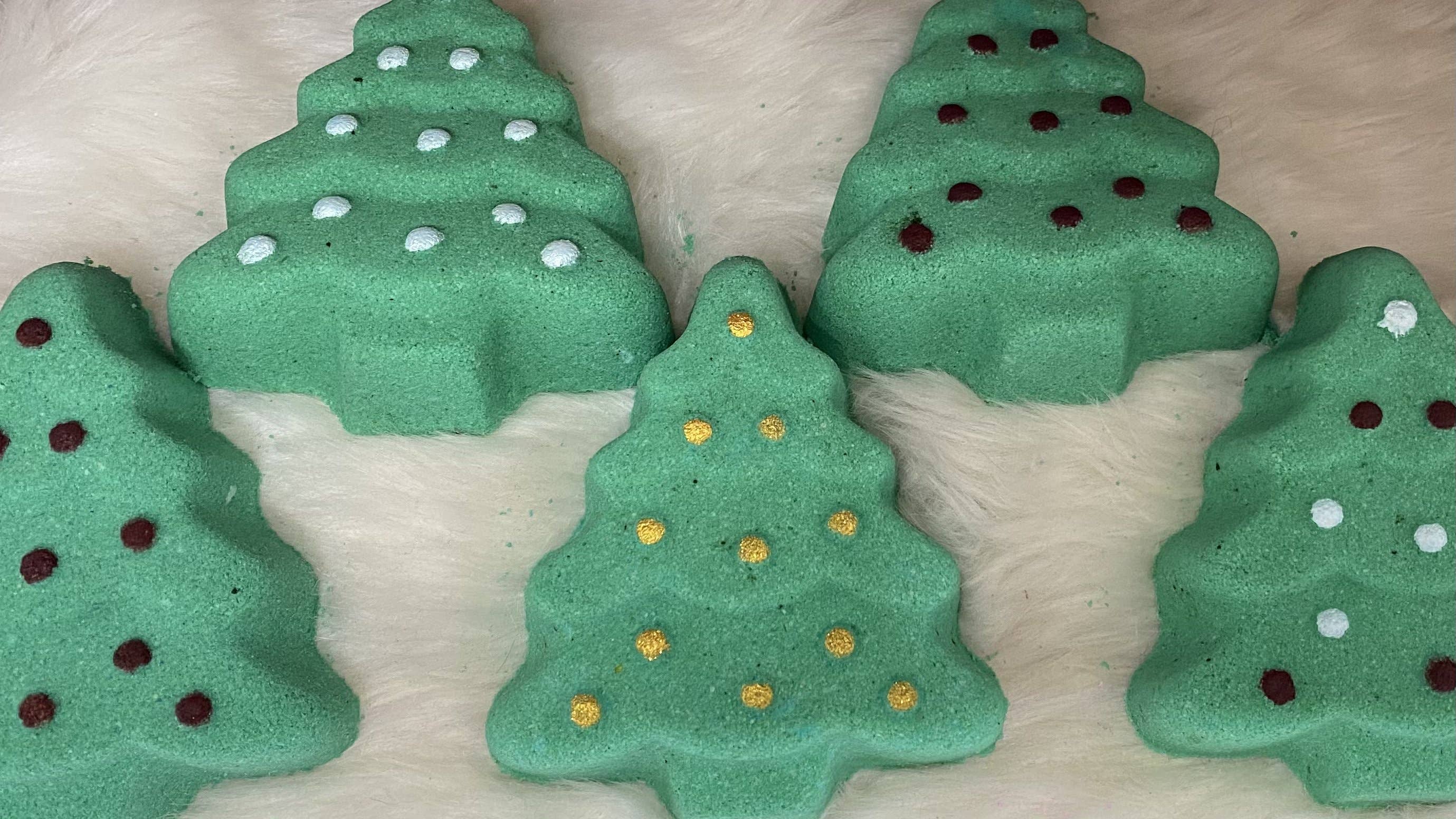 Ivory Anchors - Wholesale Bath bomb/fizz - Christmas Bath Bombs9