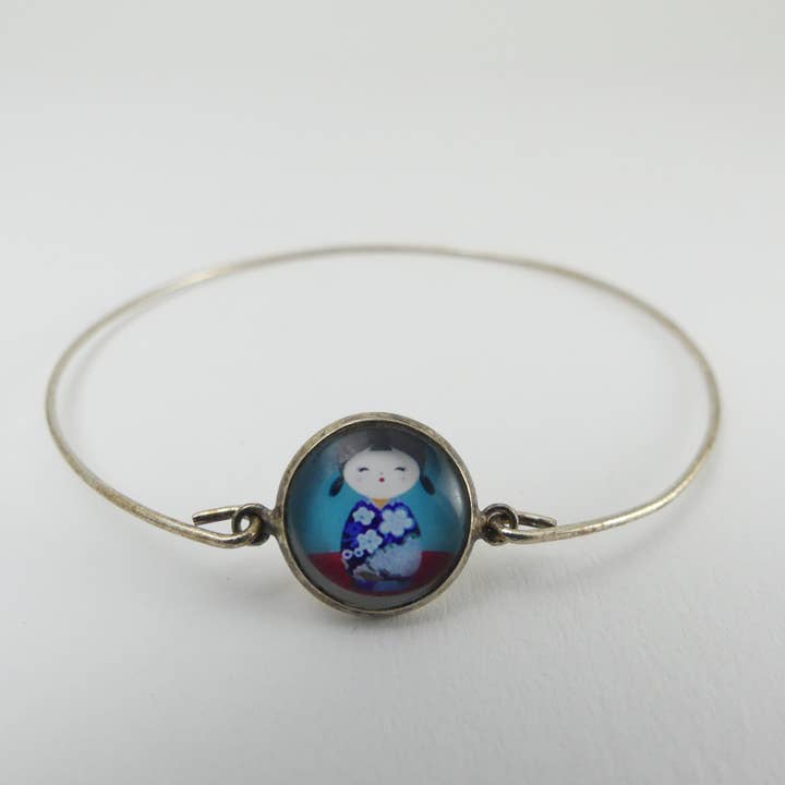 Kokeshi Sayaka silver armband - Outlet för wholesale av YuuBiJou