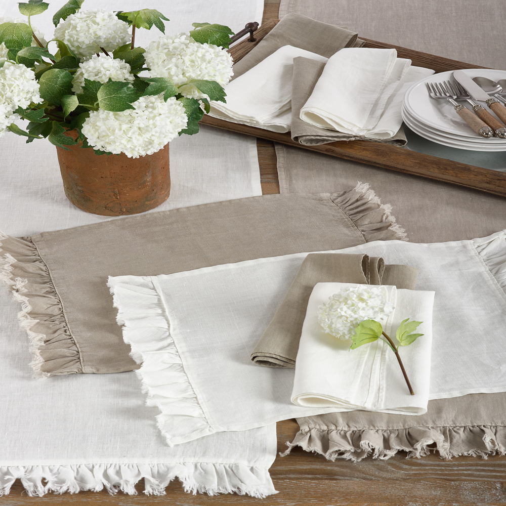 Fennco Styles – wholesale Dinner & cloth napkin – Ruffled Stone-Washed Pure Linen 20" Cloth Napkin1
