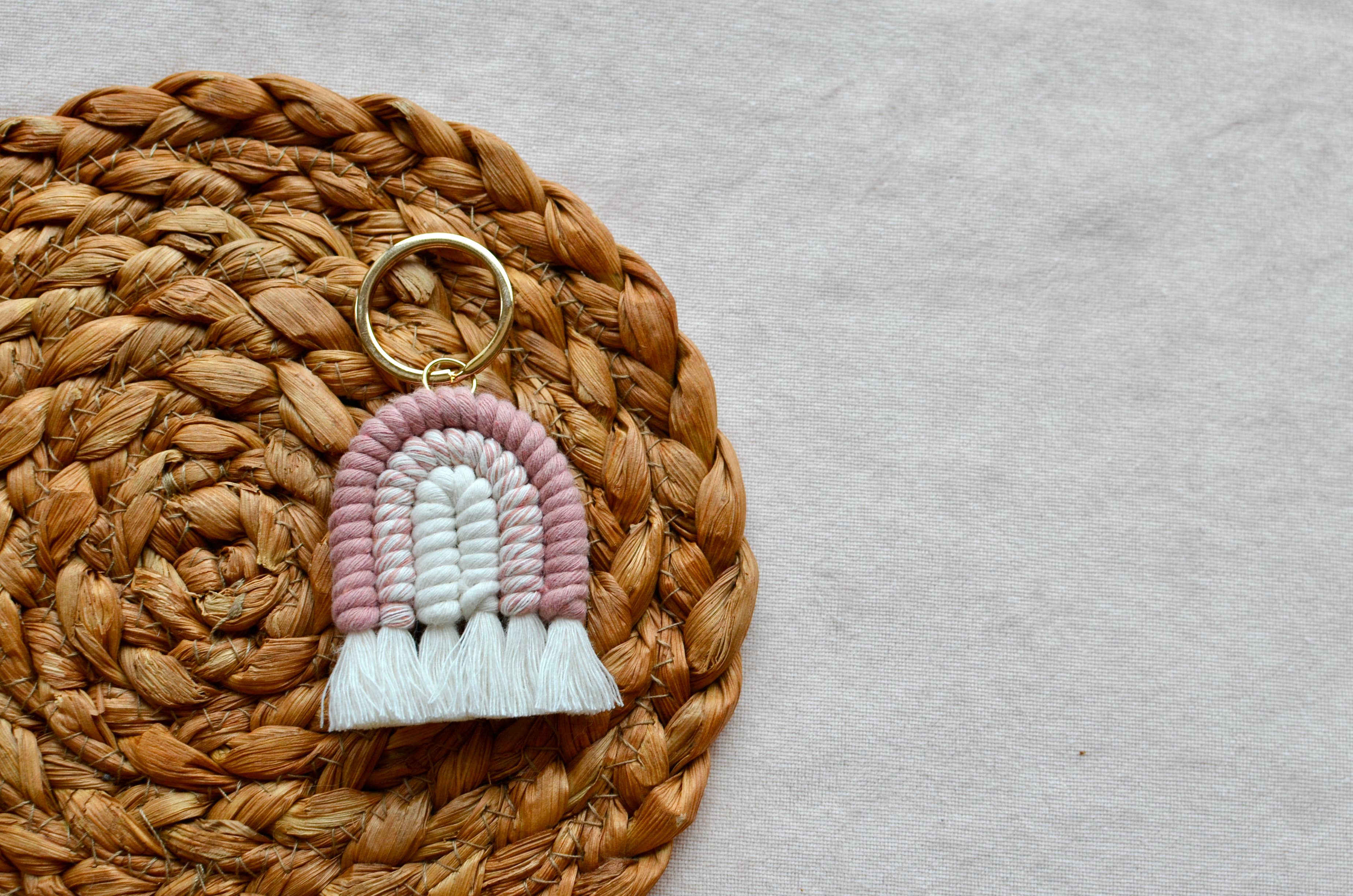 The Twistery – wholesale Keychain – Women's – Rainbow Keychain- Ring6