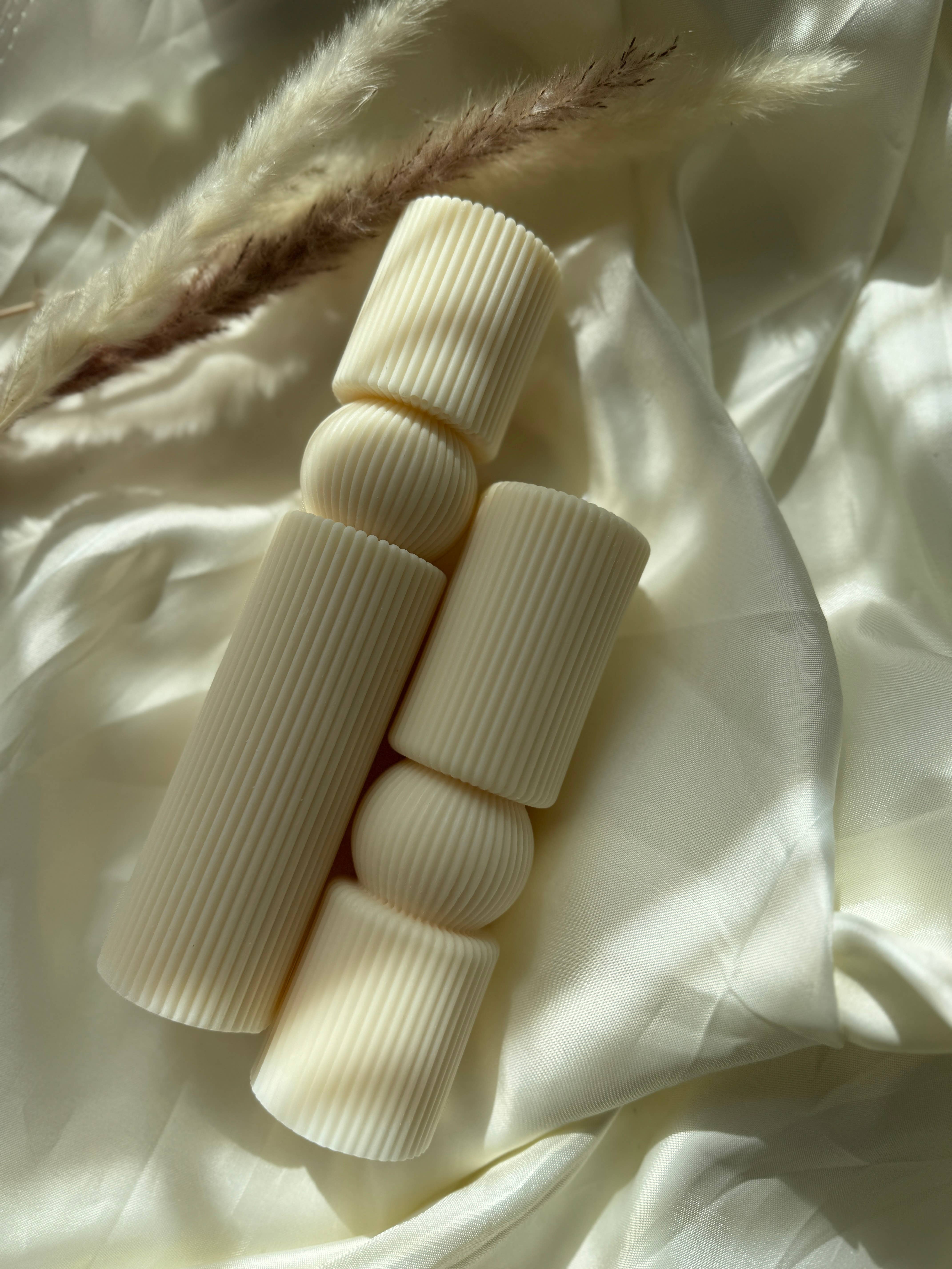 Vive Candles - Wholesale Zuilkaars - Romeinse kaars met geribbelde pilaar0