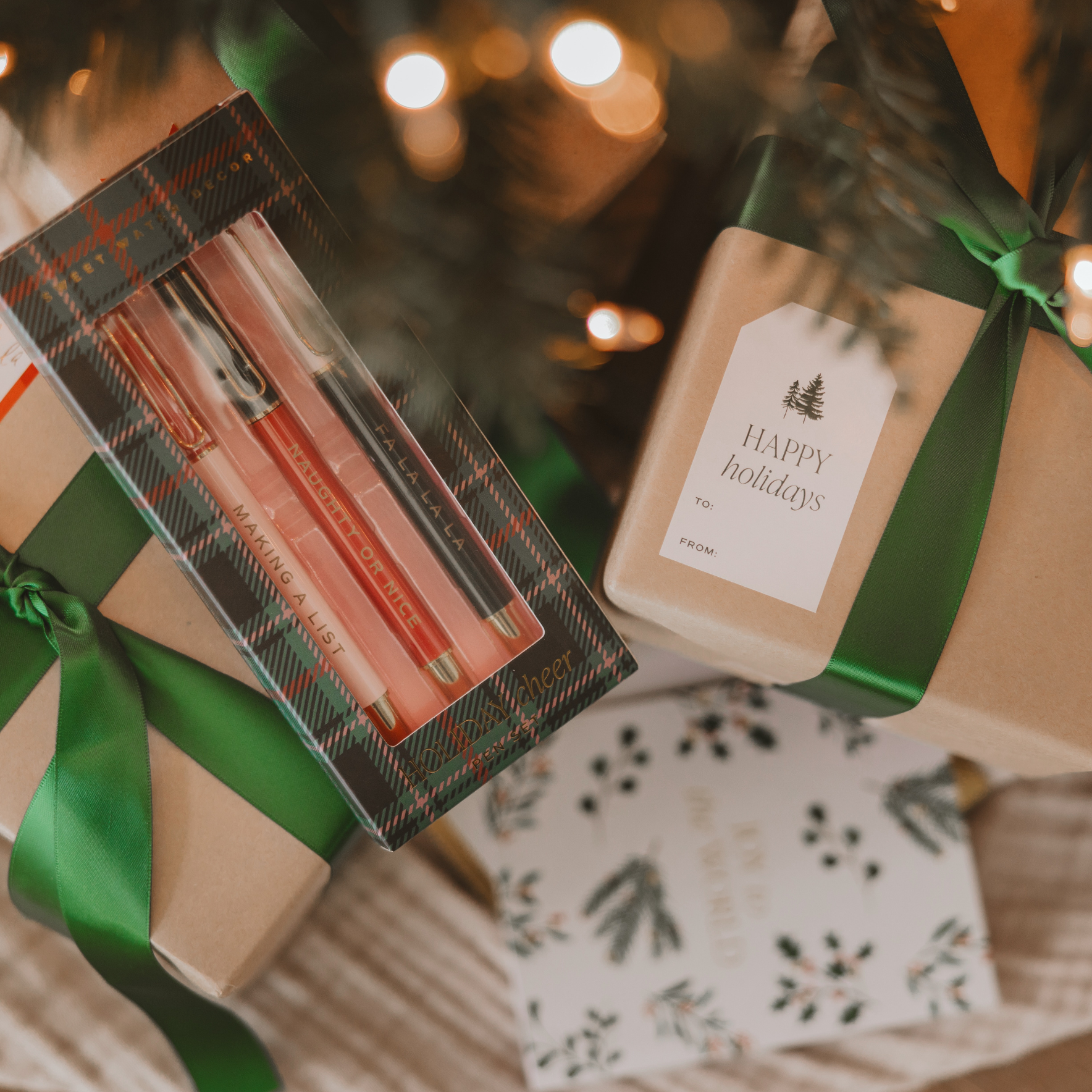 Sweet Water Decor - Wholesale Gift tag - Holiday Classic Gift Tags Set - Stickers Set2