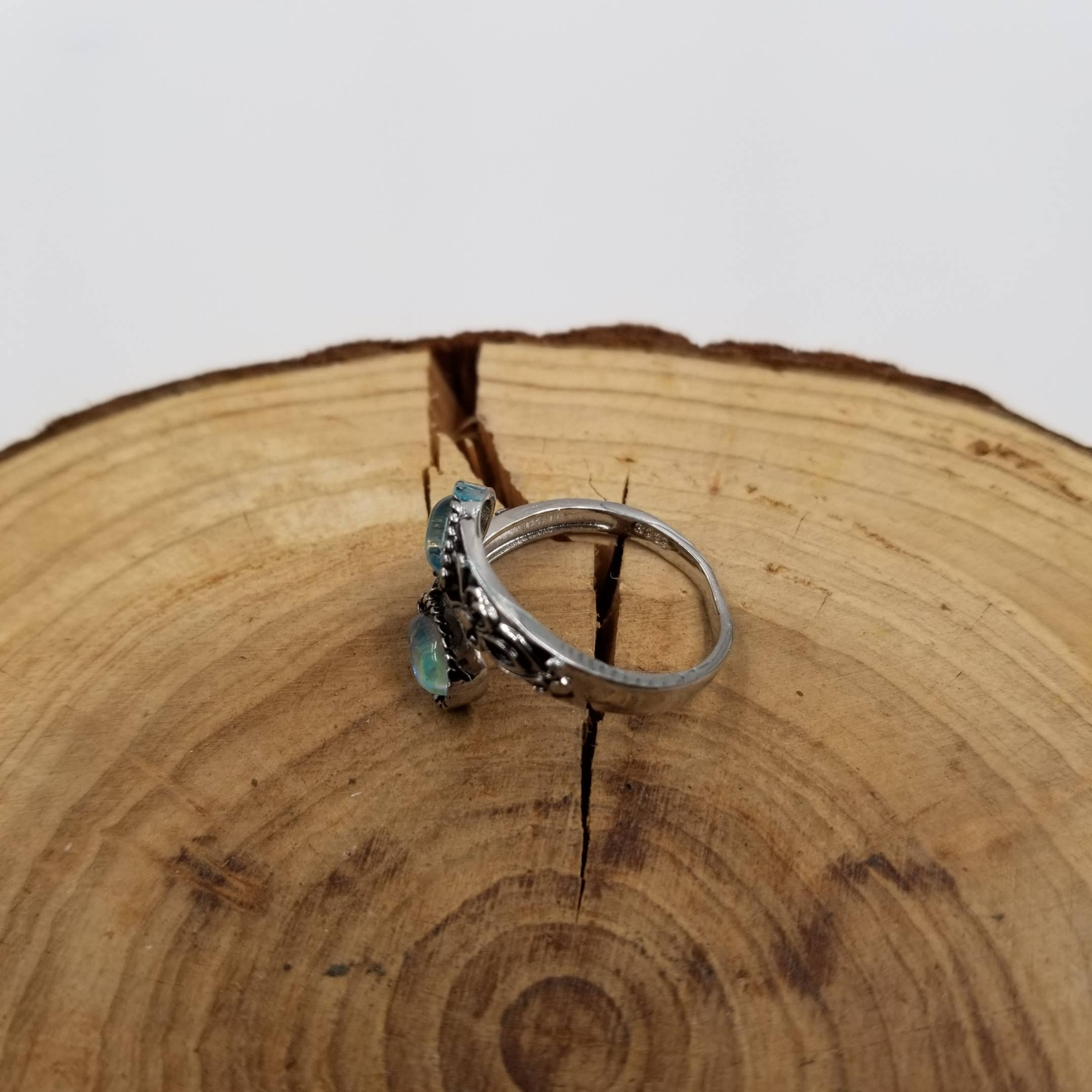 CHAKRA JEWELRY - Wholesale Cocktail/Statement Ring - Vintage Silver Carved Natural Moonstone Snake Ring2