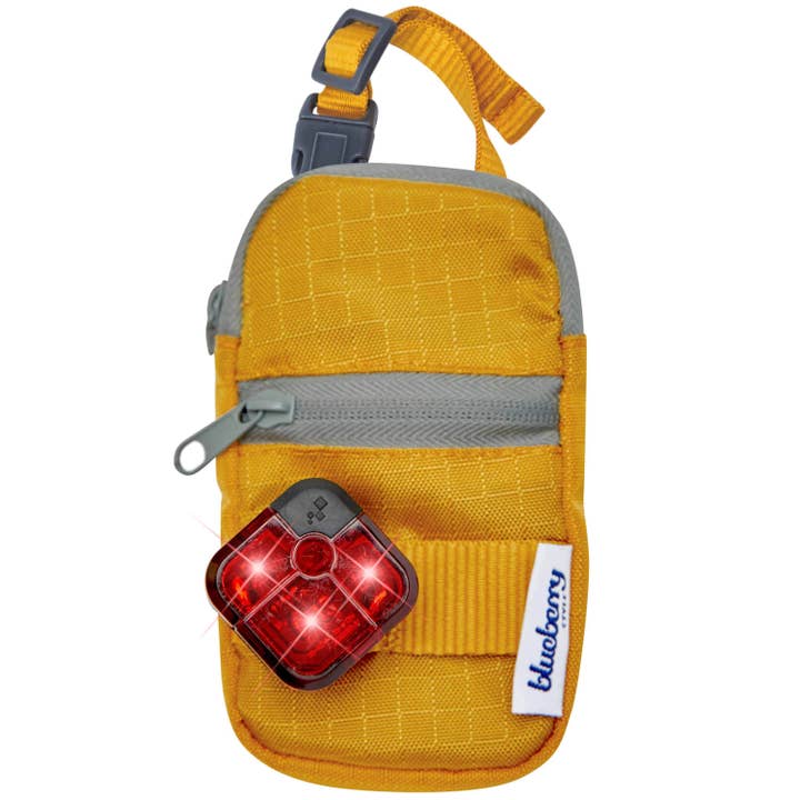 Blueberry Pet - Wholesale Novelty Candle - 1pc Dog Waste Bag Dispenser - Includes 1 Roll of Free Poop 32