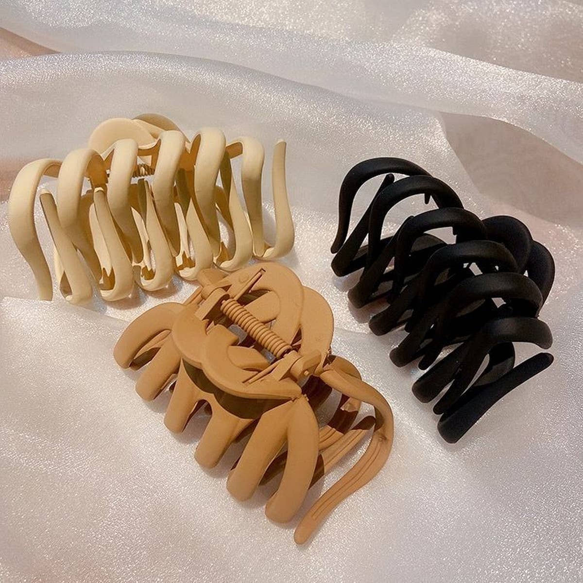 ACCITY - Wholesale Hair Clip - Women's - Matte Pumpkin Hair Claw - Large Retro Plastic Clip_CWAHA04613