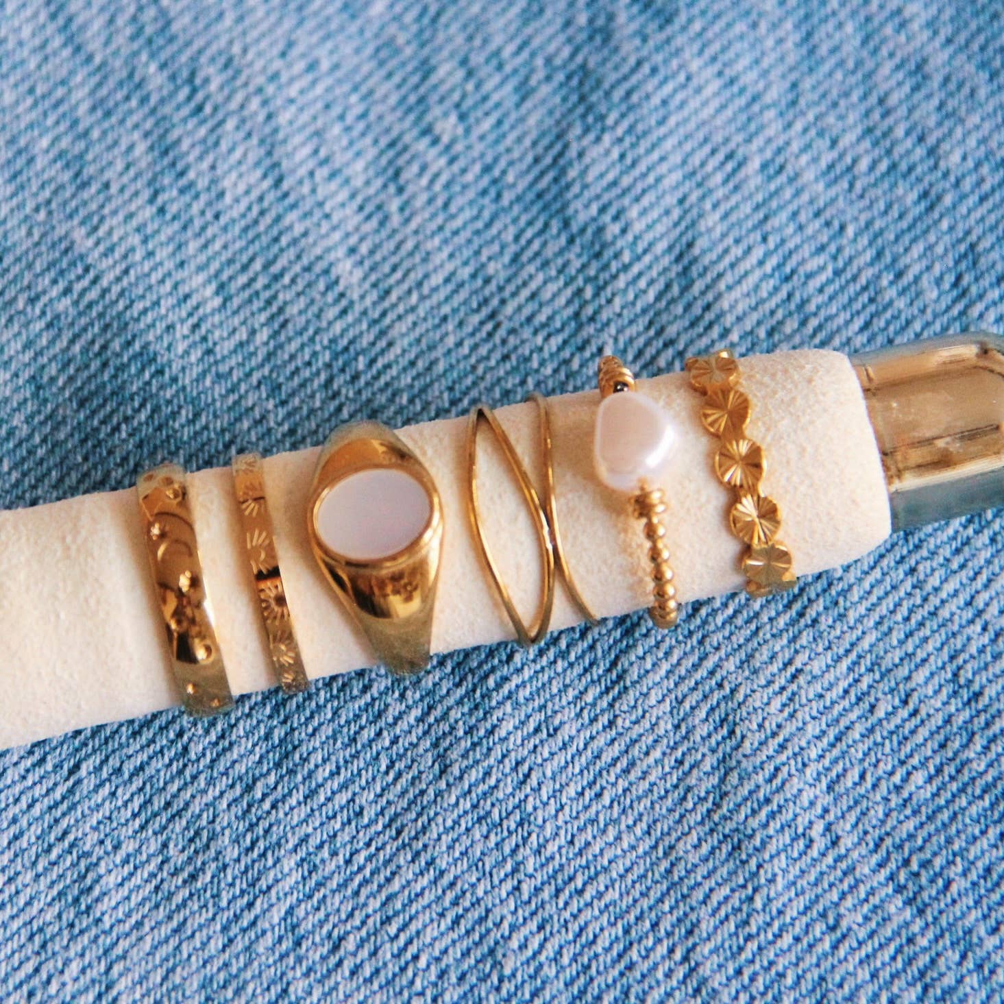 Bazou – Anel de pedra única/solitário por atacado – Anel de aço dourado com bola e pérola2