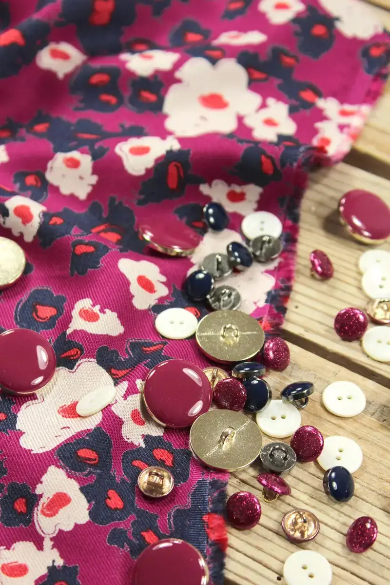 Eglantine et Zoé - Wholesale Fabric - Carlota Pink Magenta Ecovero Viscose Twill Fabric4