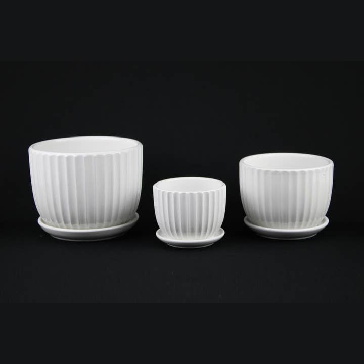 Florinia - Wholesale Plant Pot - 3-Piece White Ceramic Planter Pot Set with Vertical Fluted Design & Matching Saucers3