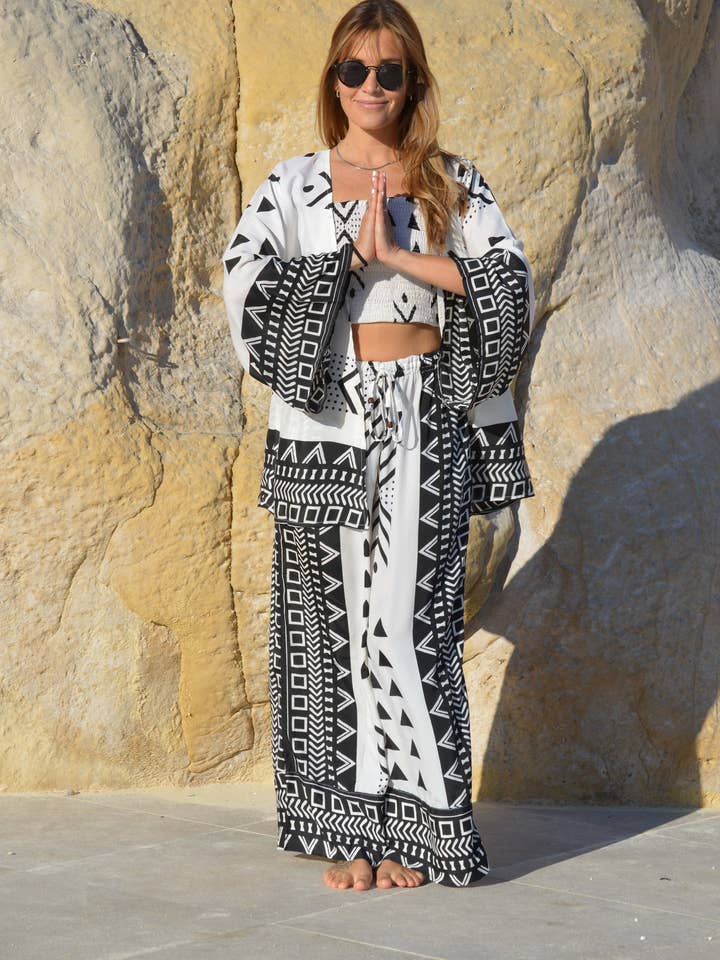 8028- SHORT INCA KIMONO for wholesale by Mandala by Mallorca