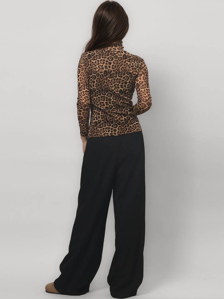 Dipped Shop - Wholesale Blouse - Women's - Leopard Print HIgh Collar Slim Fit Sexy Mesh Top DPT479610