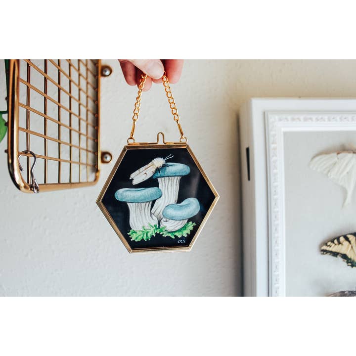 Impression encadrée Blue Oyster Stocks pour la vente par Brevity Art