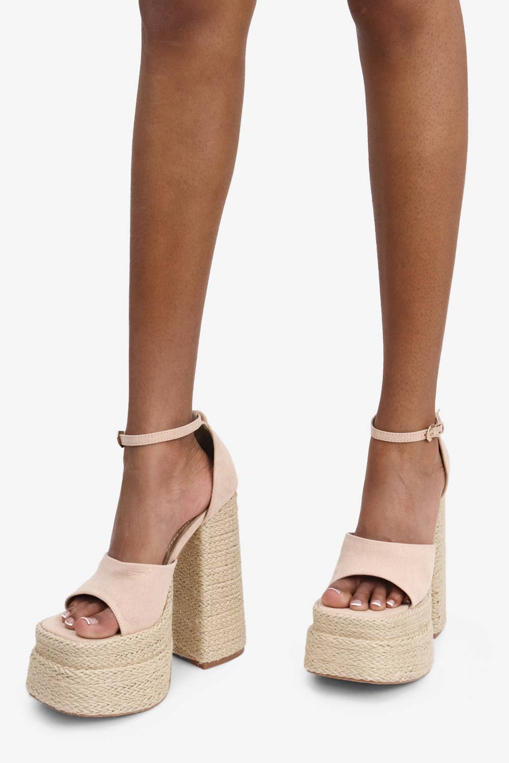 Lemonade Shoes – Großhandel Plateauschuhe – Damen – ALESSIO - Plateausandalen aus Raffia, Knöchelriemen, Sommer Beige12