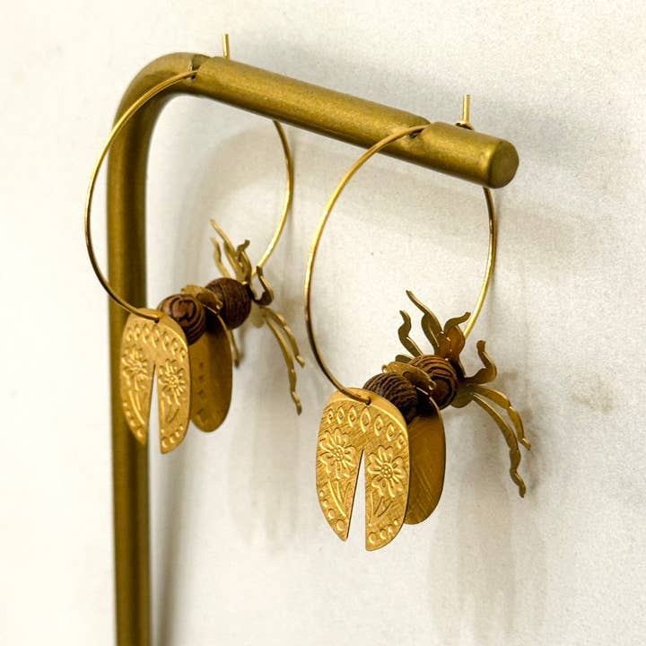 Cassette Barcelona - Wholesale Dangle Earrings - 3D Spider Hoop Earrings 1