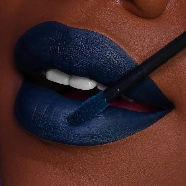 We Make-up - Wholesale Lipstick - EVER Liquid Lipstick 89 - Pinatubo Deep Blue1
