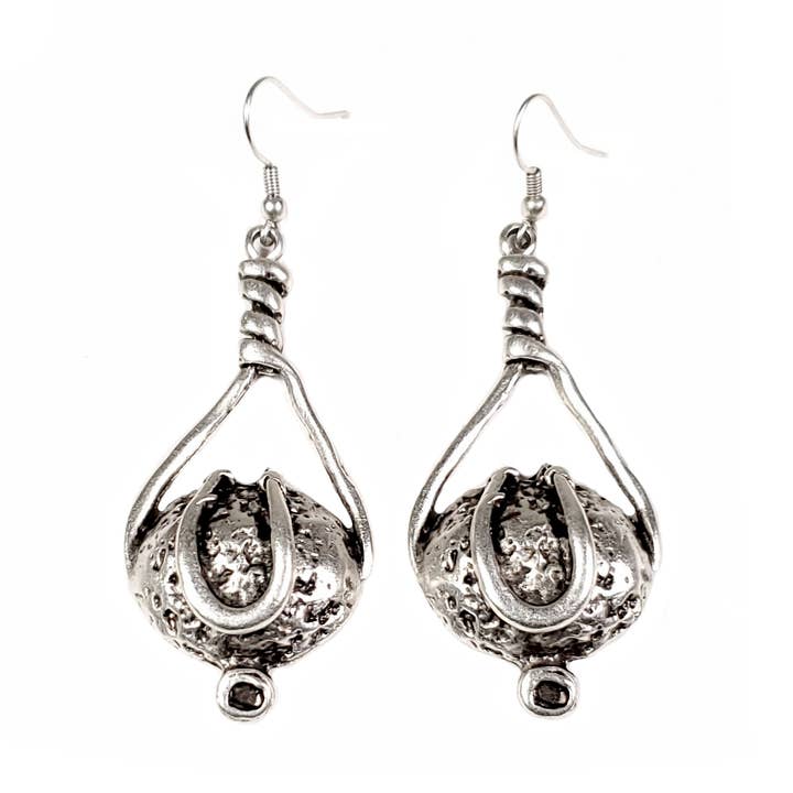 Référence KU-128 - Boucles d'oreilles en étain pour la vente par The Ancient Bazaar Jewelry & Accessories