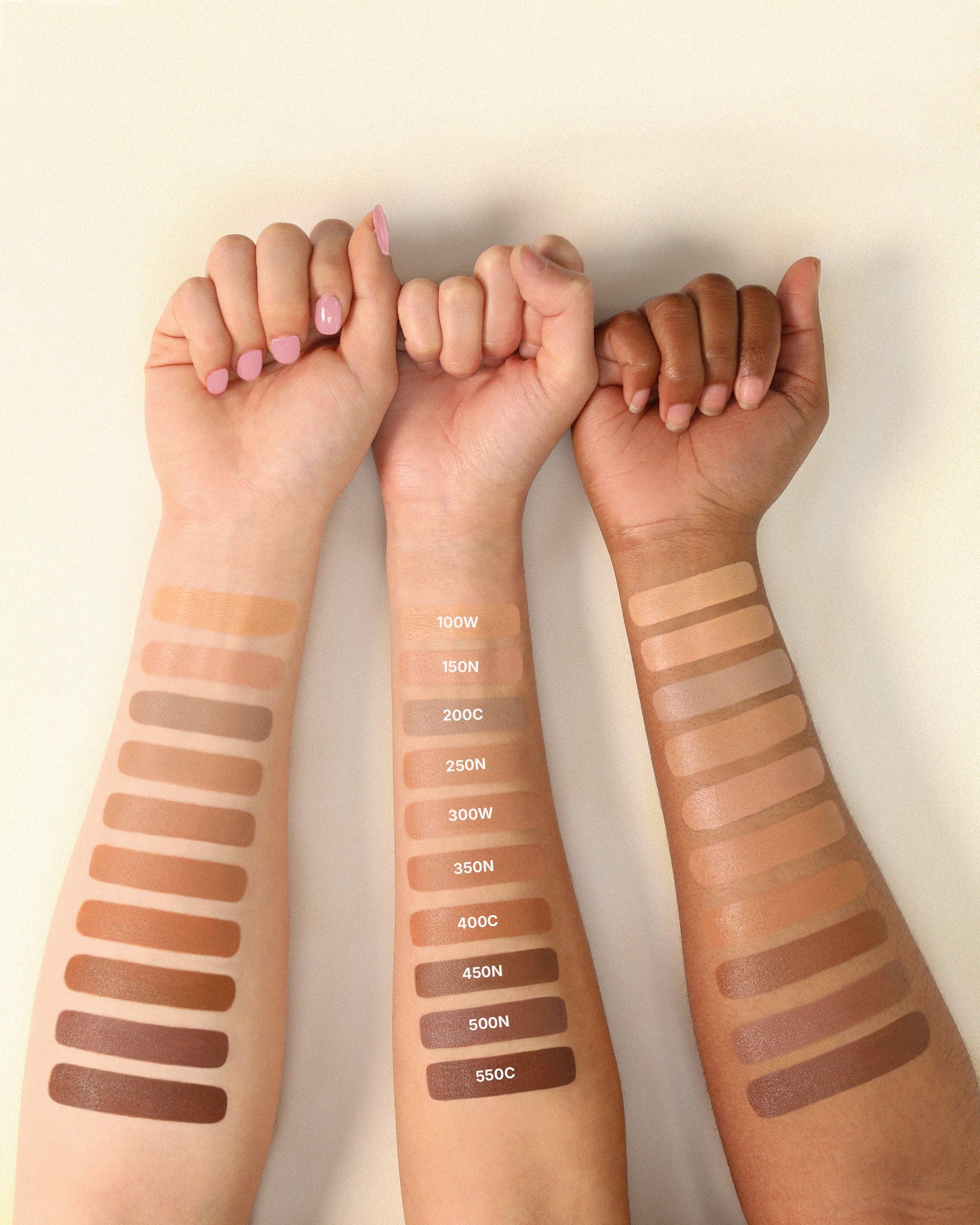 Moira Cosmetics - Vente Poudre de soleil/poudre bronzante - Stay Golden Crème Bronzer & Contour (450N)4