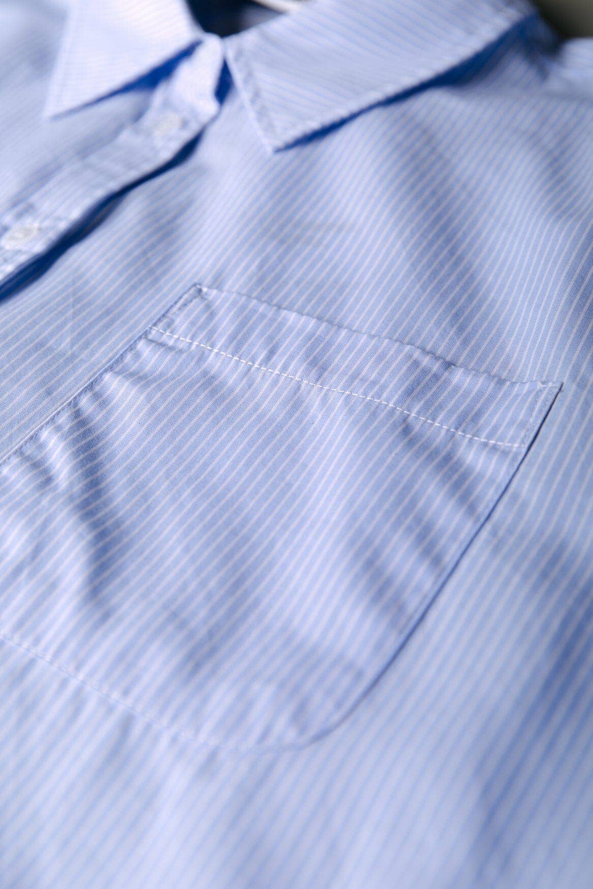 Azul bebê claro Blusa listrada Talia | Azul bebê claro para venda a revendedores na Faire1