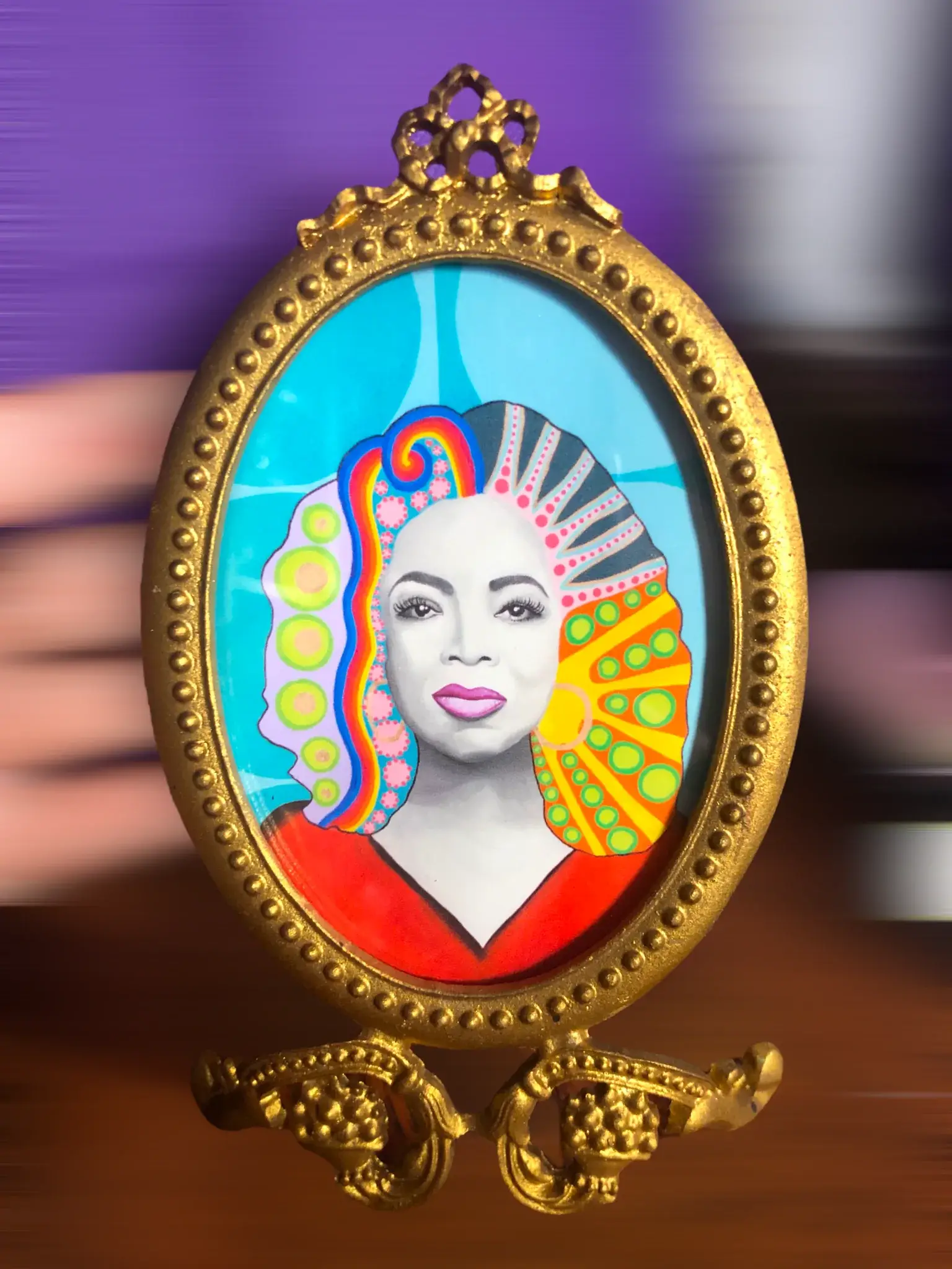 Somethingbadass – wholesale Picture frame – Baroque Oval Frame with Pop Art8