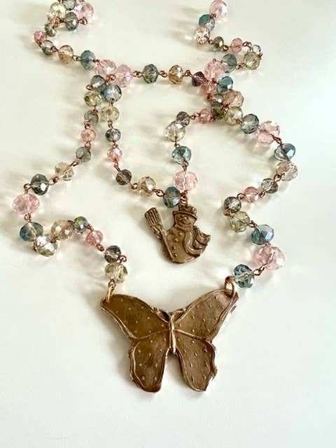 Collana Fly Like A Butter per la vendita all'ingrosso da parte di Michelle DaRin Jewelry