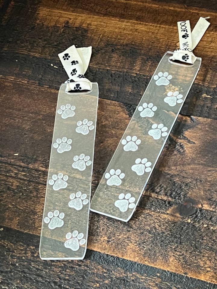 Paw Print boekenlegger in acryl voor wholesale door Suchfungoods