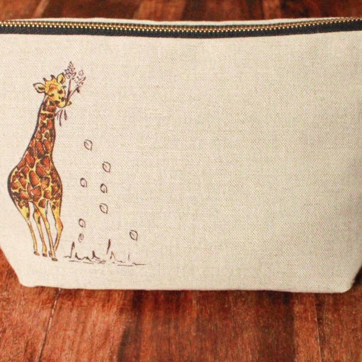 Bolsa de artículos de aseo de lujo Kenya Giraffe para venta al por mayor de milly sands interiors ltd.