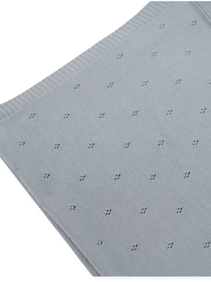 Copertura traforata per la vendita all'ingrosso da parte di La Manufacture de Layette