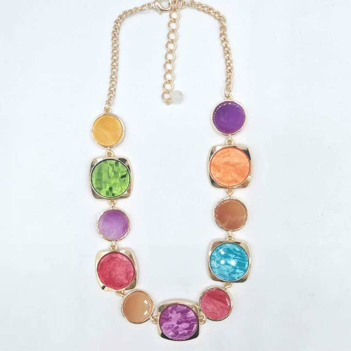 LORIANE CREATION - Wholesale Pendant/Charm Necklace - Short acrylic necklace NK20240529-10MN3
