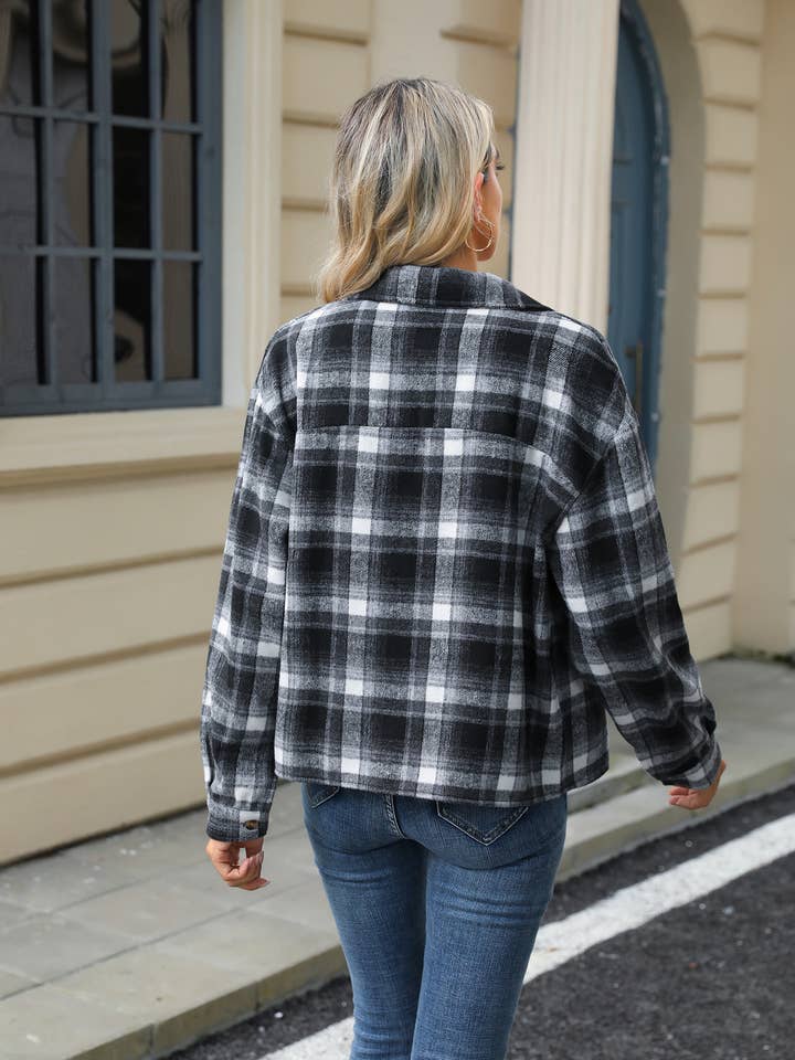 Lily Clothing - Wholesale Shirt Jacket/Shacket - Women's - LONG-SLEEVED PLAID WOOL JACKET WITH BAGGY POCKETS6