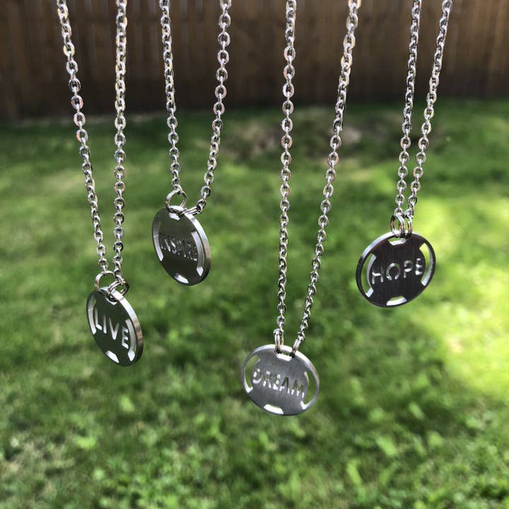 ATHLETE INSPIRED, Inc. – wholesale Hänge-/berlockhalsband – HOPE Halsband - Rostfritt stål