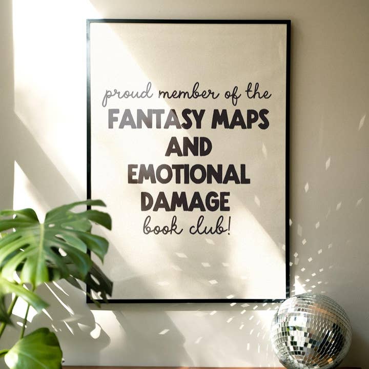 Mapas de fantasía y daño emocional | Pósters de libros, citas para venta al por mayor de Moo and May Studio