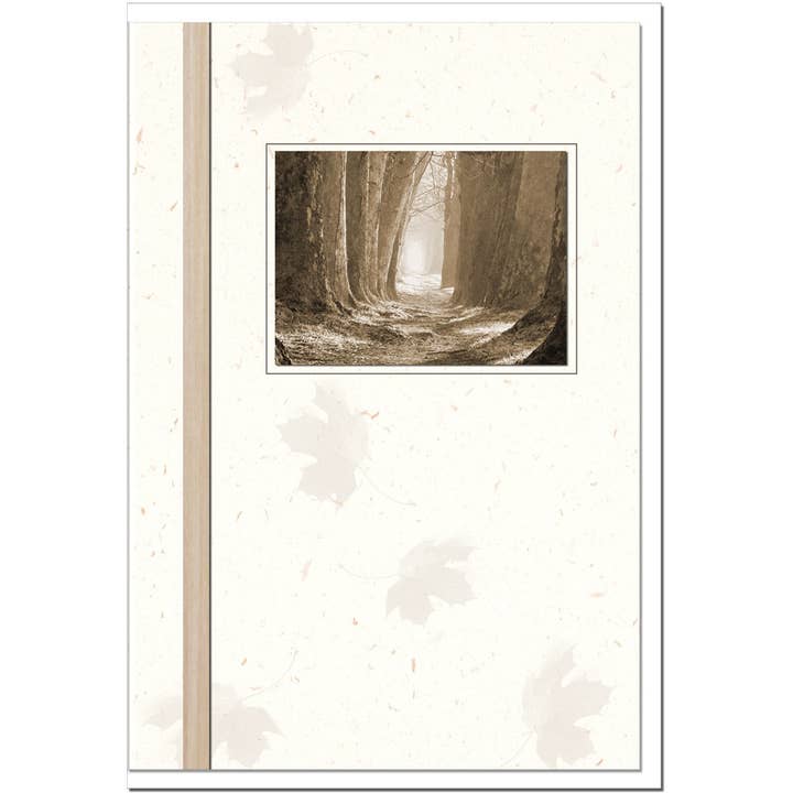 metALUm rouwkaart B6 – Pad door het bos met houten versiering – Licht en eeuwigheid voor wholesale door metALUm