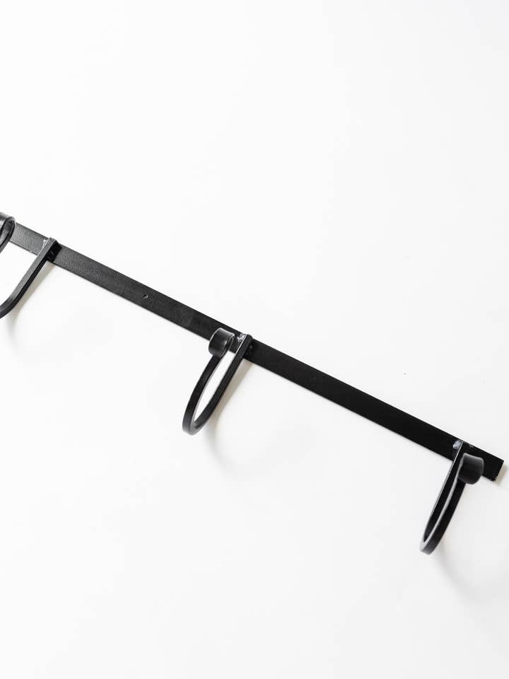 O rack de ferro forjado com ganchos por atacado de Millstream Home