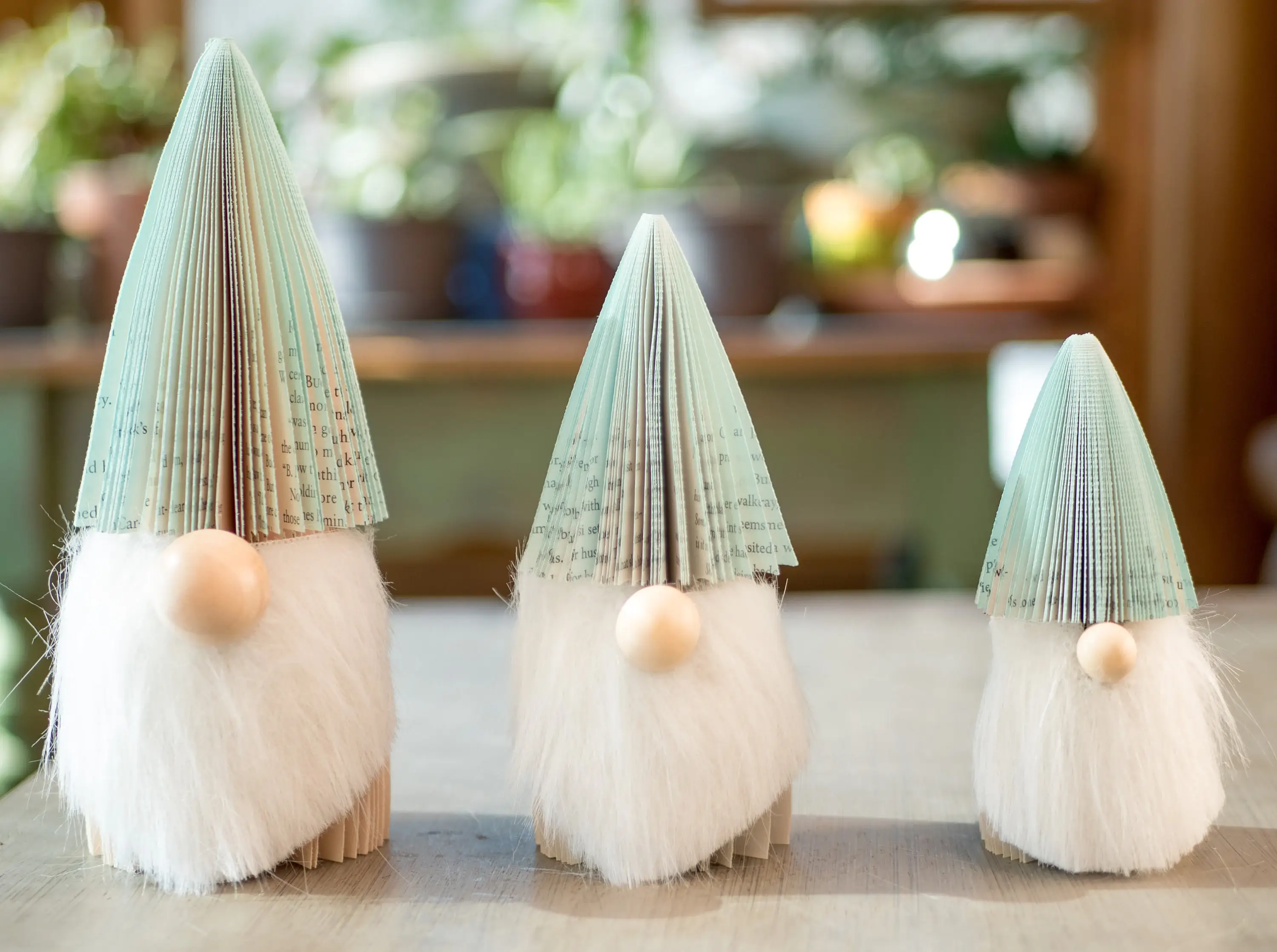 Root To Vine - Wholesale Decorative Tabletop Object - Spring Gnome1