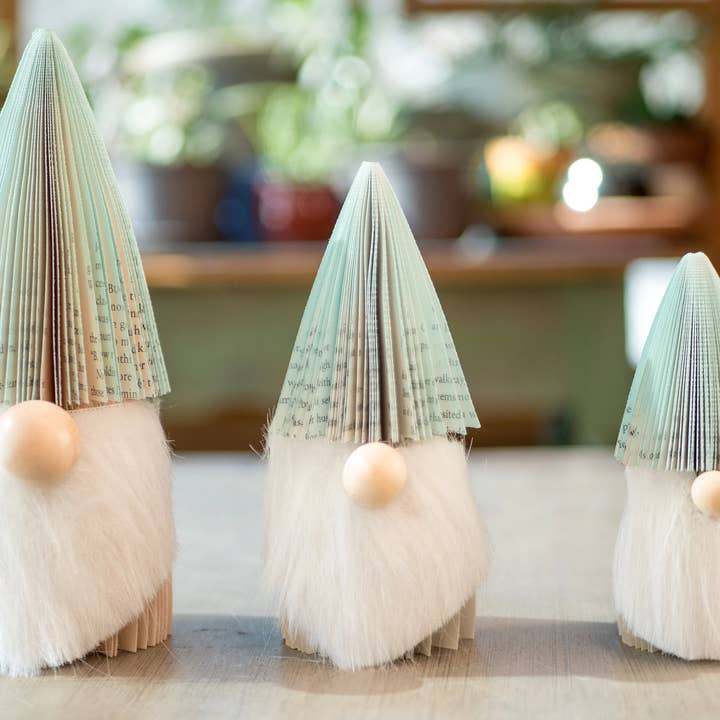 Root To Vine - Wholesale Decorative Tabletop Object - Spring Gnome1