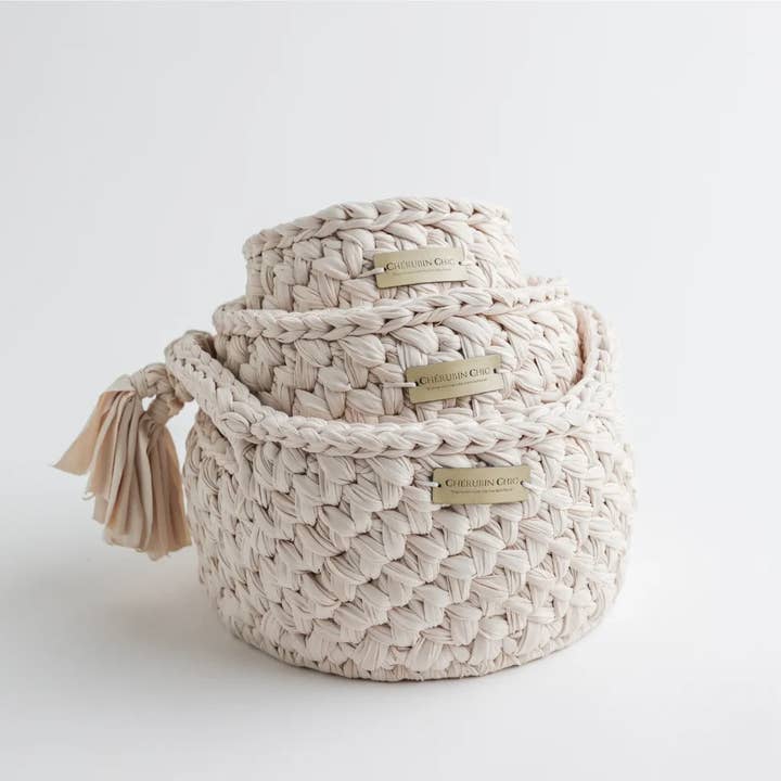 Conjunto de Cesta para Bebé de Punto Vintage – Crema para venta al por mayor de Cherubin Chic