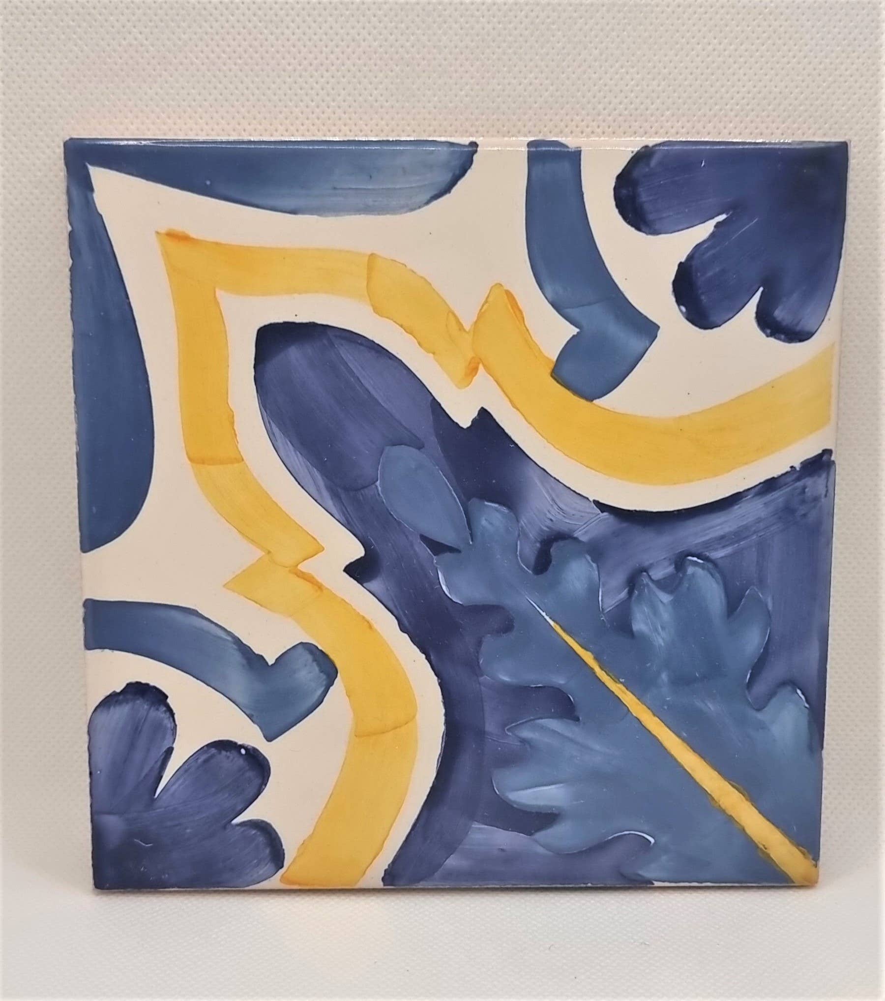 Hazbruk Ceramics - Wholesale Wall Tile - A panel of Portuguese handpainted tiles11