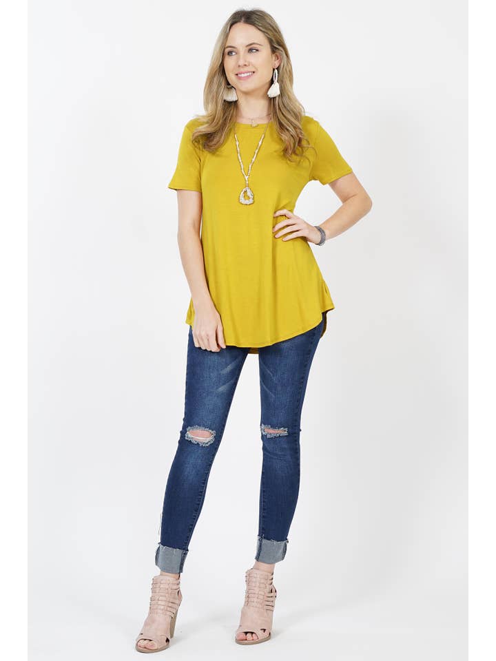 42POPS - Wholesale Knit Top - Women's - .._ SI-8133 Short Sleeve Rounded hem Tunic Top