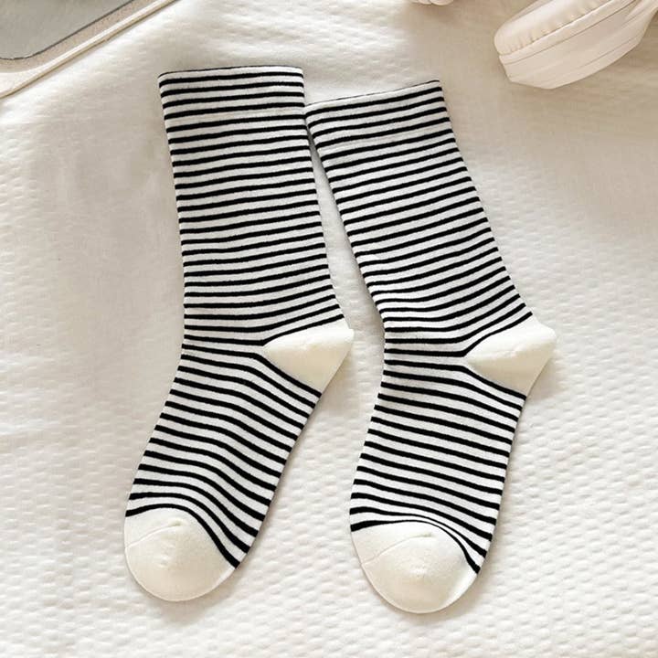 Funkyrel® Atzbranding Limited - Wholesale Socks - Women's - Rufia - Colorful Striped Mid-Calf Socks