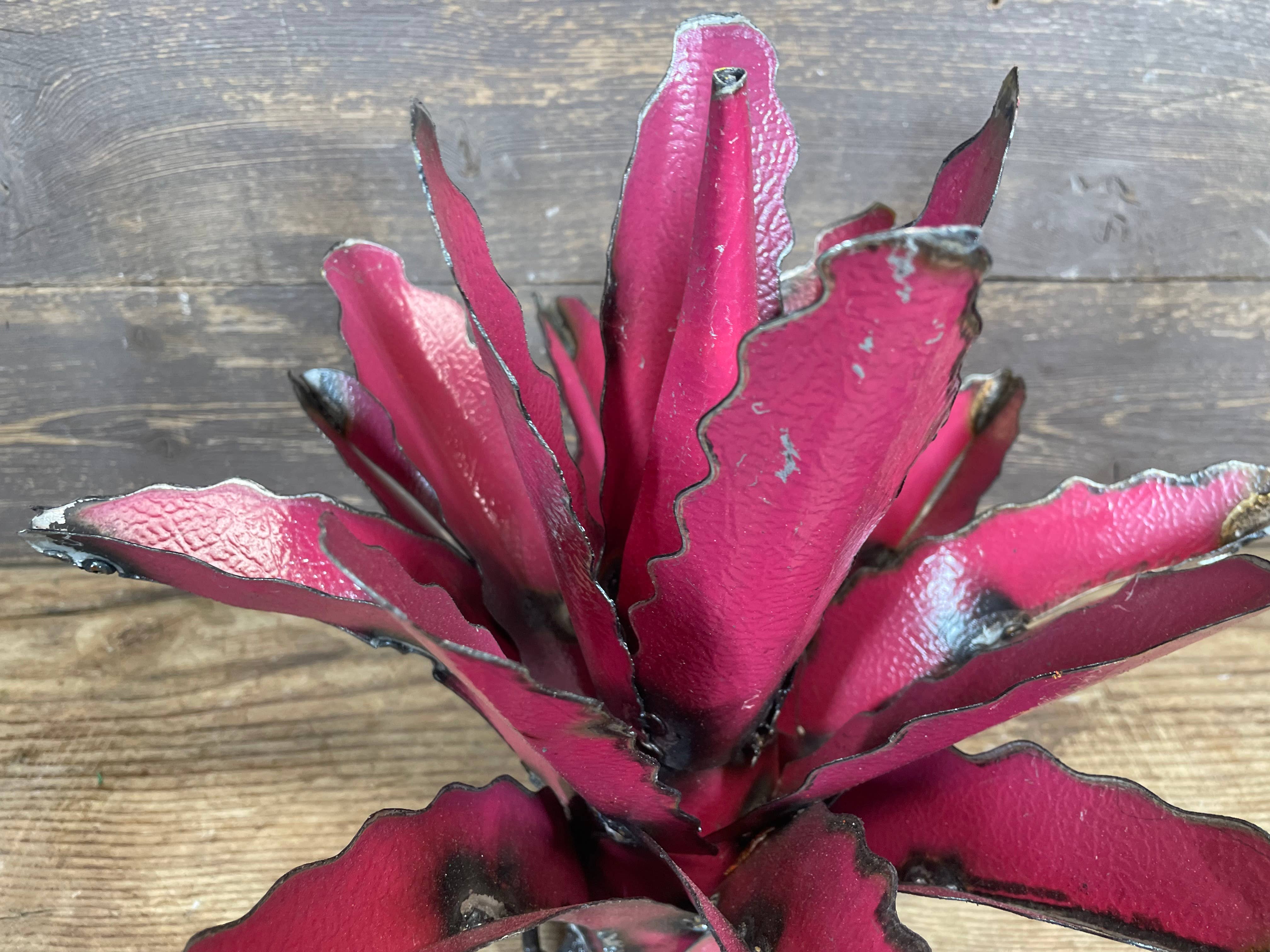 My Amigos Imports - Vendita all'ingrosso Decorazioni da tavolo - Maguey Agave Cactus di Metallo Colorato-Cactus-33x28 cm-NUOVO21