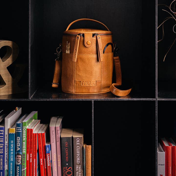 Saturn Limited Edition and other Purchase Wholesale mucci eis. Free Returns & Net 60 Terms on Faire trending on Faire.