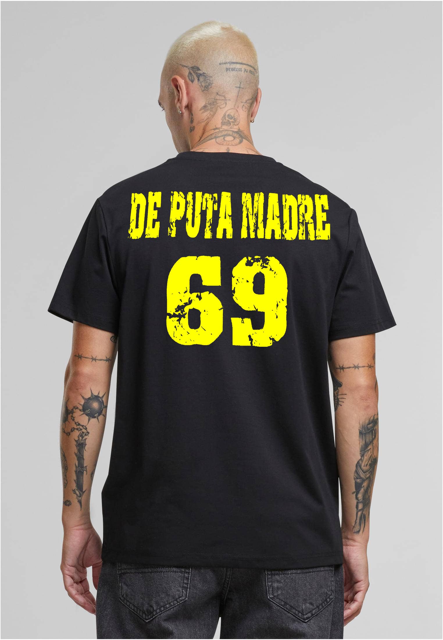 De Puta Madre 69 - Wholesale T-Shirt (Graphic) - Men's - DE PUTA MADRE 69 – Crew Neck T-Shirt (Made in Italy) Legend4