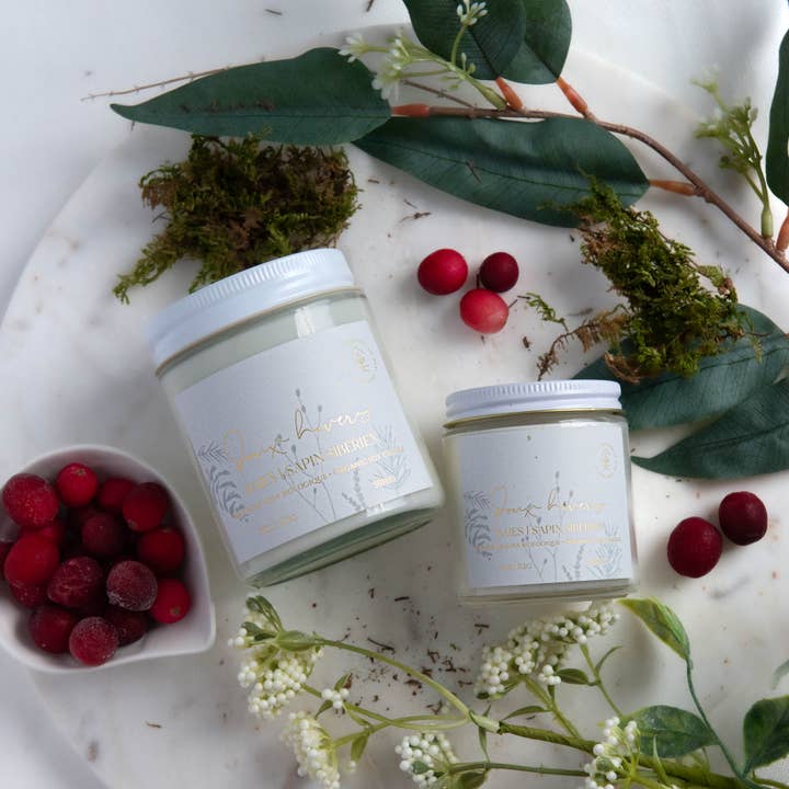 Bougie Sapin Sibérien & Baies 8oz pour la vente par Staygroundedco