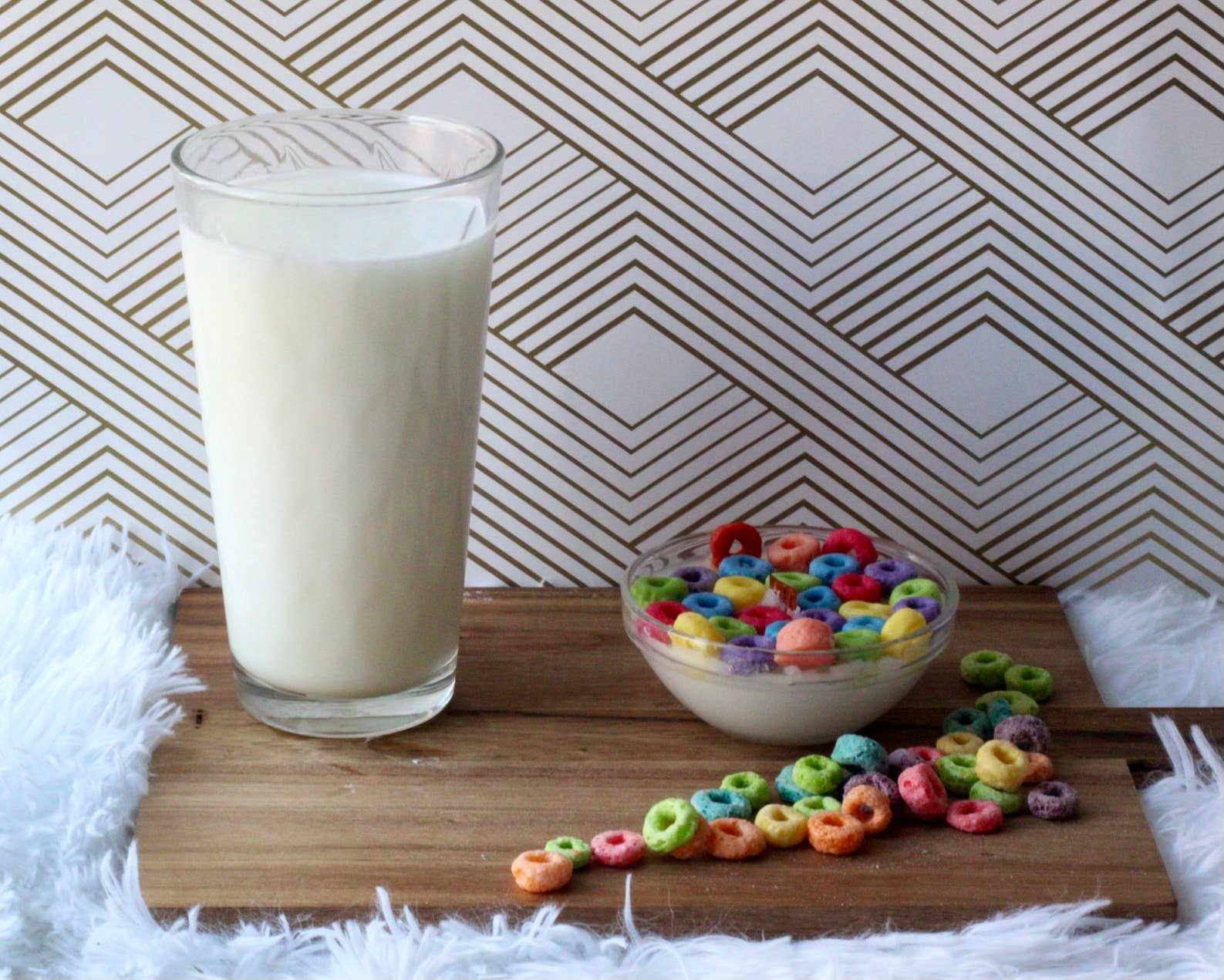 Inedible Delectables LLC - Wholesale Novelty Candle - Cereal Bowl Candle1