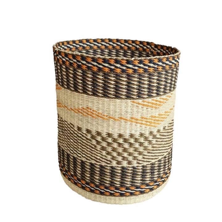 African Heritage LLC - Wholesale Laundry Basket - Hand-woven African Bolga Laundry Basket with Lid4